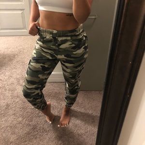 H & M Camo Joggers